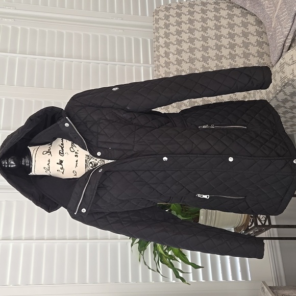 Calvin Klein Jackets & Blazers - Calvin Klein Women's Quilted Black Hooded Jacket